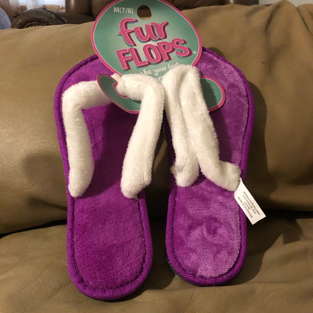 Pretty purple and white Fur Flop